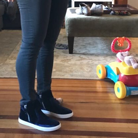 Gentle Souls Carole Velvet High Top Sneakers - Picture 3 of 6